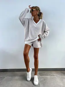 Striped Loose-Fit Hoodie and Shorts Matching Set Women's, Casual Lazy Style with V Neck Design and Faux Layering, Perfect for Fashionable Outings and Commuting