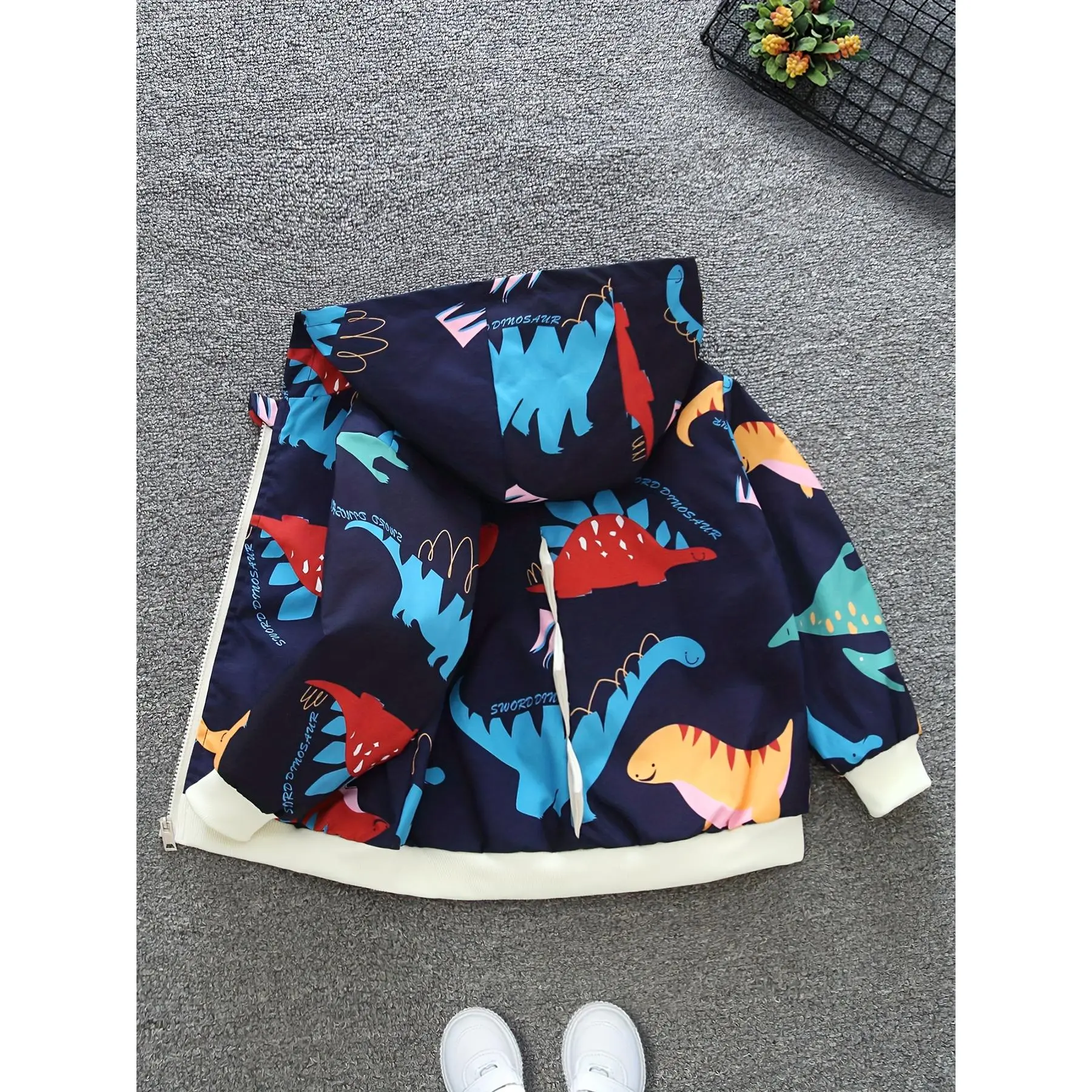 Boys' Casual Dinosaur Print Hooded Jacket - Long Sleeve Zip-Up Polyester Coat for Spring,Fall,Animals-Themed Age-Tagged 1-5Y Child Size Boys' Jackets,Hand Wash Only, Dinosaurs, Loose Fit, Under 12, Age-Tagged Boys' Jackets