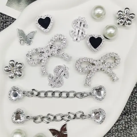 16PCS Punk Silvery Bow-knot Heart ABS Shoe Charms, Shoe Decoration, Shoe Decor Accessory, DIY Chains Decorations Rhinestone Clog Shoes Buckles Removable Shoe Clips Accessories Footwear Fit Women Slippers Sandals Garden Shoes Birthday Party Gifts