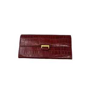 Pre-owned Yves Saint Laurent france Crossbody Bags Yves Saint Laurent, YSL vintage burgundy crocodile pattern long flip walletH42896