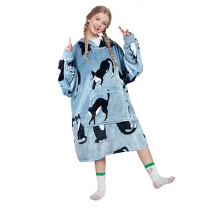 Catalonia Oversized Blanket Hoodie Sweatshirt for Kids, Wearable Fleece Pullover with Large Front Pocket, Teen Boys Girls Gift