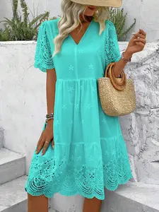 Women's Flower Embroidery Dress With Ruffle Hem