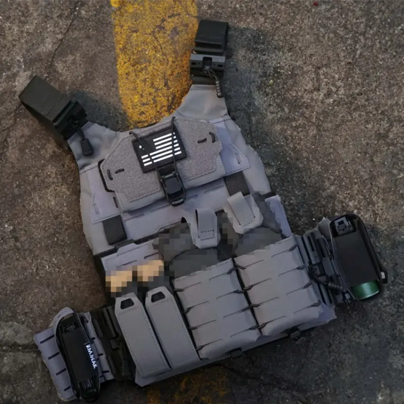 Dmgear Magnetic Tactical Vest, Quick Release Buckles, Molle Module, Wargame Activities Harness, Fast-On Design, Easy Wear and Remove, Tactical Chest Vest