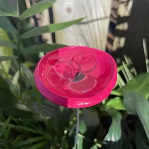 Bee Watering Station Butterfly Puddler Hummingbird Drinking Cups with Glass Marbles Colorful Bee Watering Cups for Garden Pollinator Watering Station Garden Decor for Outside