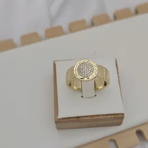 069 anillo gold plated unisex