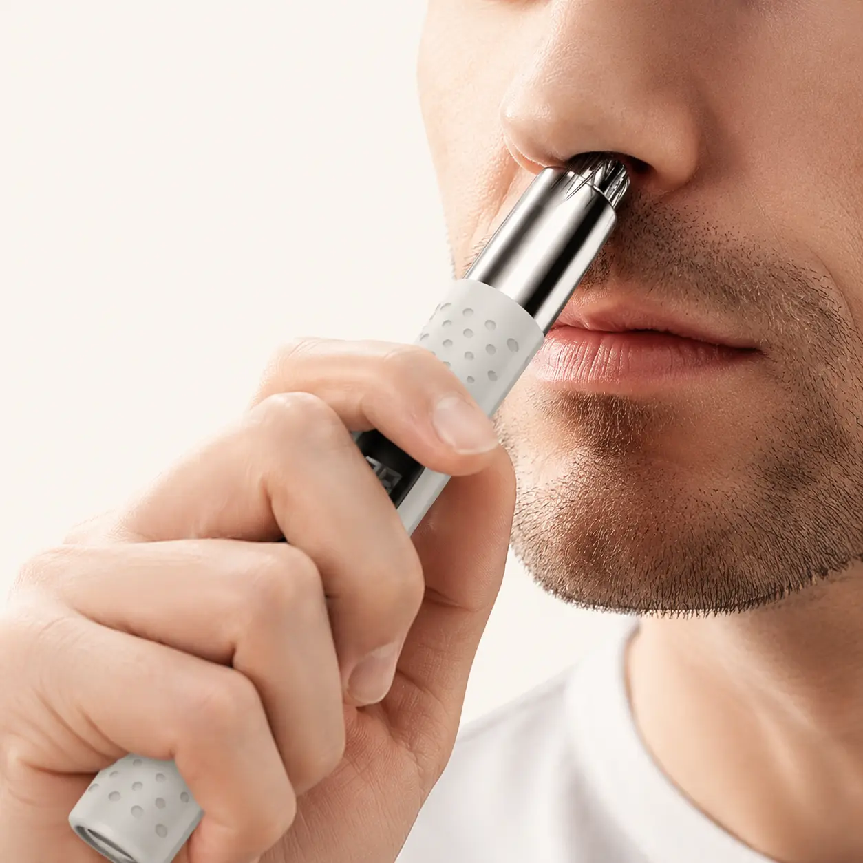 Men's Compact Cordless Nose Hair Trimmer - Cell-Powered, USB Rechargeable Unscented Personal Trimmer with No-Pulling Design for Nose, Ear Face Grooming, Cordless Nose Trimmer