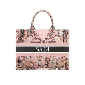 SADI Mother's Day Gift A versatile and stylish classic handbag for women, featuring the image of Dunhuang. Purse