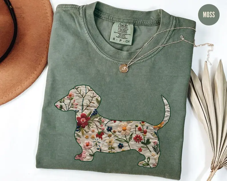 Comfort Colors Dachshund Shirt, Floral Doxie Mama Crewneck, Dachshund Lover Dog Mothers Day TShirt, Funny Pet Owner Gift, New Wiener Dog Tee