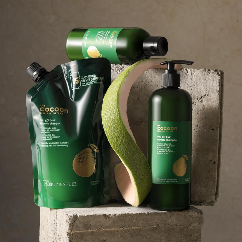 Cocoon Pomelo Hair Conditioner - 100% Vegan Cosmetics with Vitamin B5 & Xylishine for Nourished & Smooth Hair 300ml