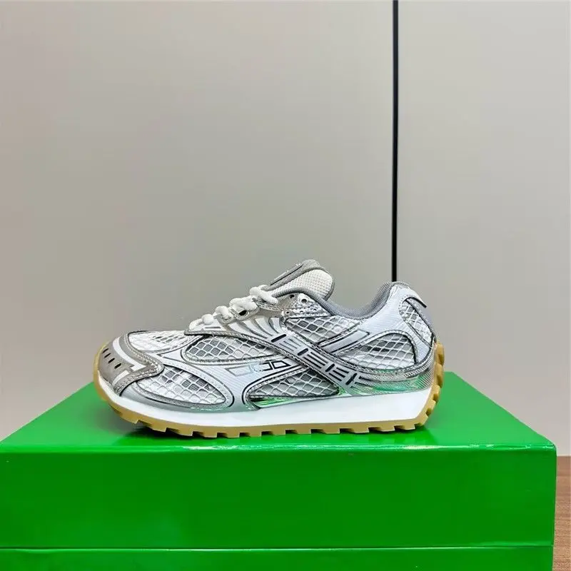 Lace Up Flat Causal Shoes Women Round Toe Designer Female Outside Walking Running Shoes 2025 Runway Trainers Couple Shoes Closed Girl mens shoes Lace Up Flat Causal Shoes Women Round Toe Designer Female Outside Walking Running Shoes 2025 Runway Trainers Couple Shoes Closed Girl mens shoes