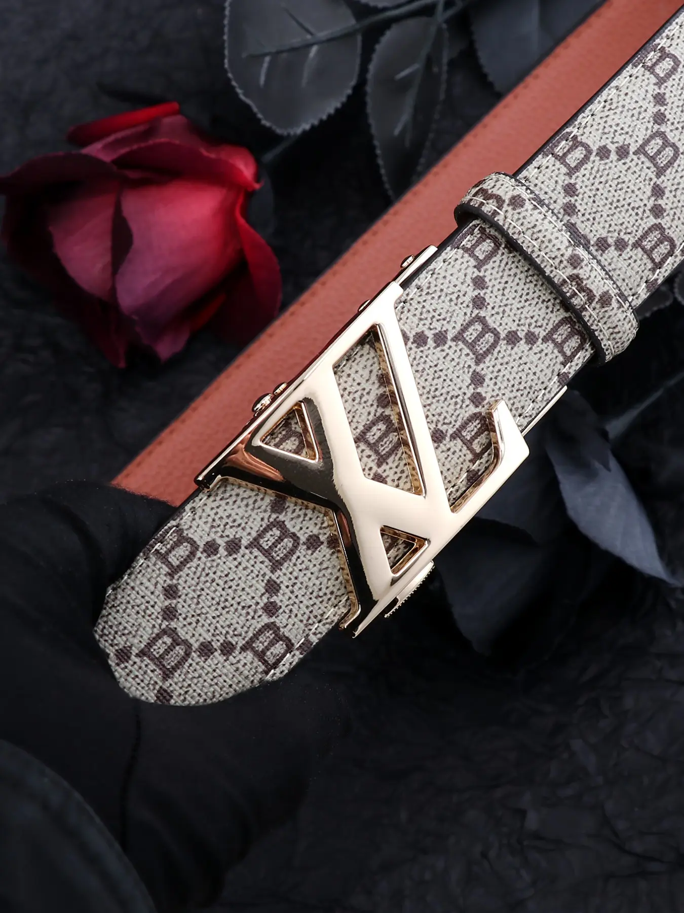 Men's Luxury Alloy Letter Buckle, Classic Monogram Print, Casual Fashionable All-Season Belt with Buckle Men's Luxury Alloy Letter Buckle, Classic Monogram Print, Casual Fashionable All-Season Belt with Buckle