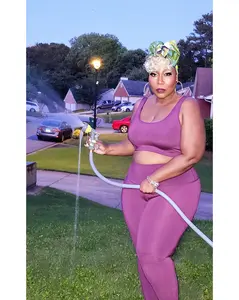 Curvy 2-Piece Dusky Purple Workout Outfit - Stylish Sports Bra and Leggings Set for Plus-Size Fitness Enthusiasts - Plus-Size Athletic - Compression Sportswear - Gym-Ready Curvy Outfit - Body-Adaptive Activewear