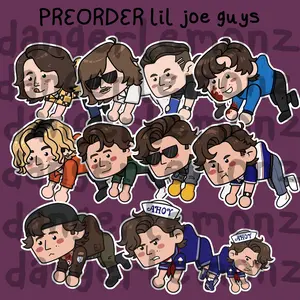 Joe Keery/DJO Dangling Keychains , Perfect Gift for Fans & Collectors