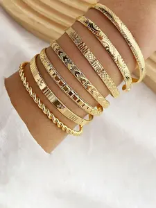 Luxurious and exaggerated personality wide face arrow rhombic pattern Fried Dough Twists open bracelet 7-piece set stackable bracelets is suitable for daily wear, holiday dating and other occasions, and it is also a small surprise gift.
