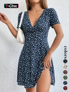 Women's Ditsy Floral Print V-Neck Wrap A-Line Dress, Boho Bohemian Fashion Short Sleeve Dress for Daily Vacation Casual Wear, French Style Ladies Dress for Summer, Womenswear