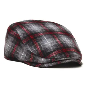 The Contender Boston Scally Cap - Black & Smoke Plaid