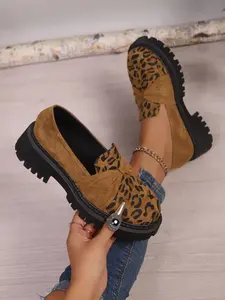 Women's Leopard Print Thick Sole Mules, New Vintage Slip-On Lazy Half-Slip Canvas Shoes, Outdoor Wear, Comfortable and Stylish