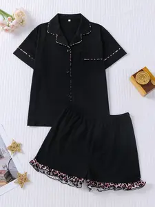 2 pieces of Halloween black background leopard print clothes for boys and girls, short sleeved shorts with soft and comfortable edges, small pockets, button closure, elastic waistband, suitable for all seasons home, casual sleepwear, regular wear Outfit