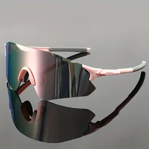 Ultra-lightweight sports glasses