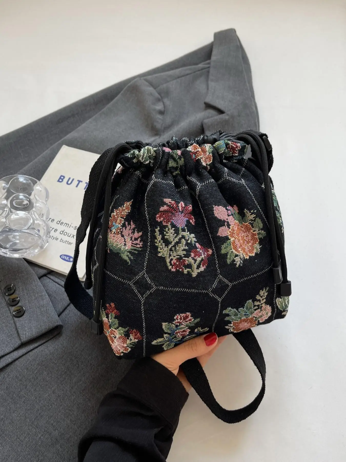 Women's Floral Print Drawstring Design Bucket Bag, Fashionable Crossbody Bag for Daily Life, Casual Trendy Versatile Vintage Commuting Bag for Women &