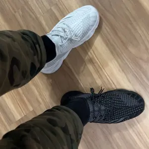 Product Review of Mens Shoes, Ultra-light Textured Design Lace-up Trainers for Treadmill Wear As Gift, Workout Sneakers, Casual Twist Sole Design Sports Running Shoes for Summer 2025 from R**1