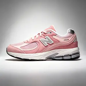 New Balance NB 2002R GC2002SK Classic Sneaker - Versatile & Comfortable Closed Design for Multiple Occasions