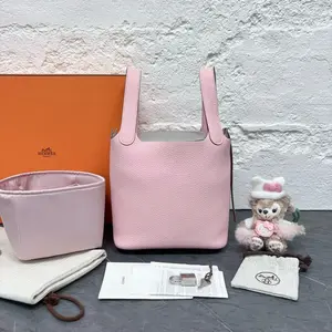Pre-owned HERMÈS D06266935 handbag