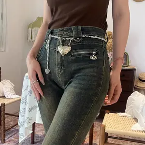 Metallic silver small heart-shaped waist chain bag design, crossbody chain handbag, small purse, coin purse, chain accessory for women's bags