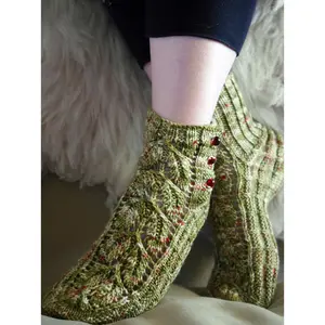 Mistle Toes <br/><small>knitting pattern</small>