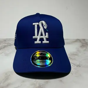 LA Snake SnapBack White and Black Baseball Hat - 5 Panel 65% Polyester 35% Cotton Structured Comfortable Fit Classic Style