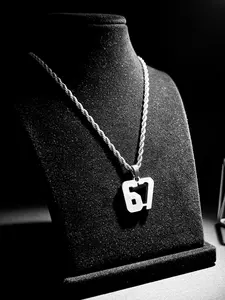 Hip hop fashion number 67 pendant necklace with stainless steel twisted chain, suitable for daily wear, vacation and dating occasions, and is also a surprising and exquisite small gift.