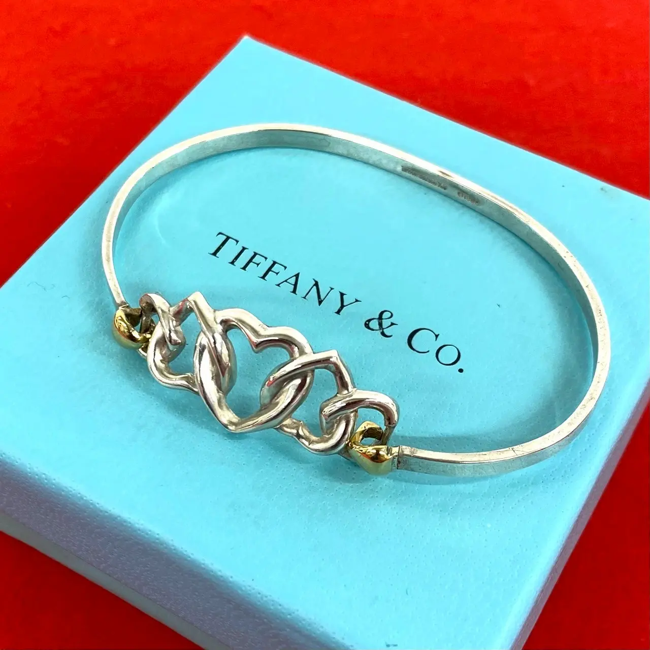 Pre-owned Tiffany & Co. Sterling Silver 925 (Ag925) Small Leather Goods 925 Silver Triple Heart Bracelet