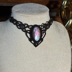 "Forest Moon Pact" handmade macramé necklace（ship from CO)