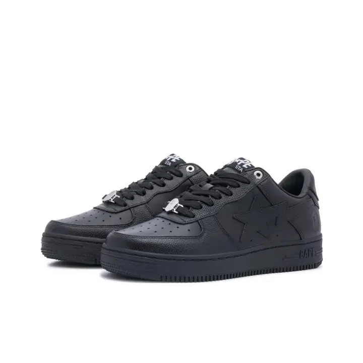 lightweight breathable full tone grain skate shoe bold 3D embossed black five star patch dark color palette anti fatigue black rubber outsole teen campus hip hop fashion footwear