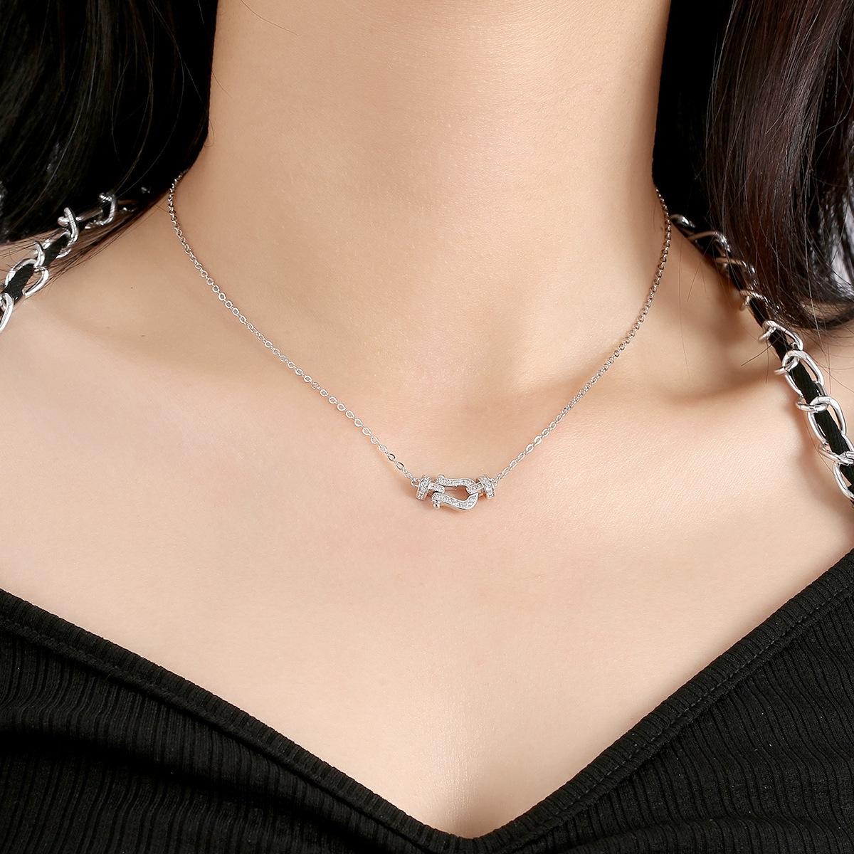 Luxury Pave Sparkle U-Shaped Horseshoe Pendant Necklace for Women, Dainty Hardware-Inspired Statement Chain, Trendy Minimalist Everyday Wear Jewelry, Perfect Gift for Her/Birthday/Anniversary/Valentine's Day