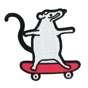 Mouse Playing Skateboard Embroidered Patch, Back Adhesive Iron-On, Suitable for Clothes Jackets Hats Accessories, 1 Piece
