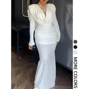 Elegant women's long sleeved pleated tight dress, perfect for dinner and birthdays, with a slim fit and simple designRAIMENTRY