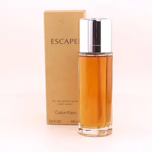 Calvin Klein Escape Unisex Eau de Parfum (EDP) - 3.4oz Floral Fragrances with Jasmine, Rose Notes, Energizing Citrus, Citrus Woods Fragrance, Long-Lasting Fresh Scent for Beauty & Personal Care