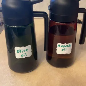 2 Count 2 in 1 Oil Sprayer for Cooking, 16oz/470ml Glass Olive Oil Dispenser Bottle for Kitchen Gadgets BBQ with Stickers