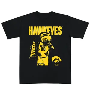 [MADE IN US] Iowa Hawkeyes T-Shirt - Grunge Herky Mascot Graphic Tee - Edgy Streetwear for College Hoops Fans