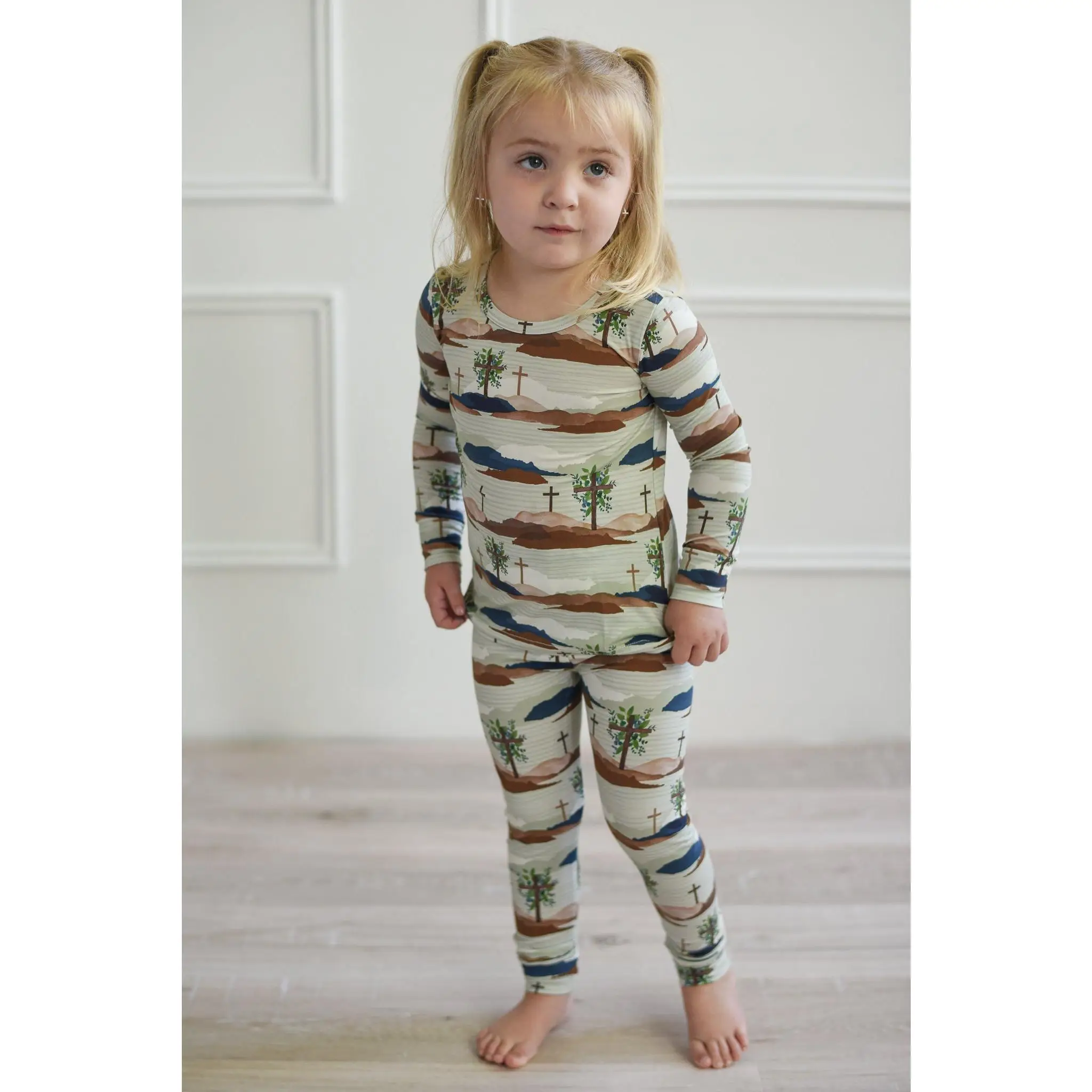 Risen Long Sleeve Pajamas