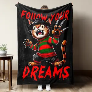 This flannel blanket features a cartoon Freddy Cat print.It's soft, warm, and comfortable, making it an ideal gift for sofa beds, offices, friends, and family.