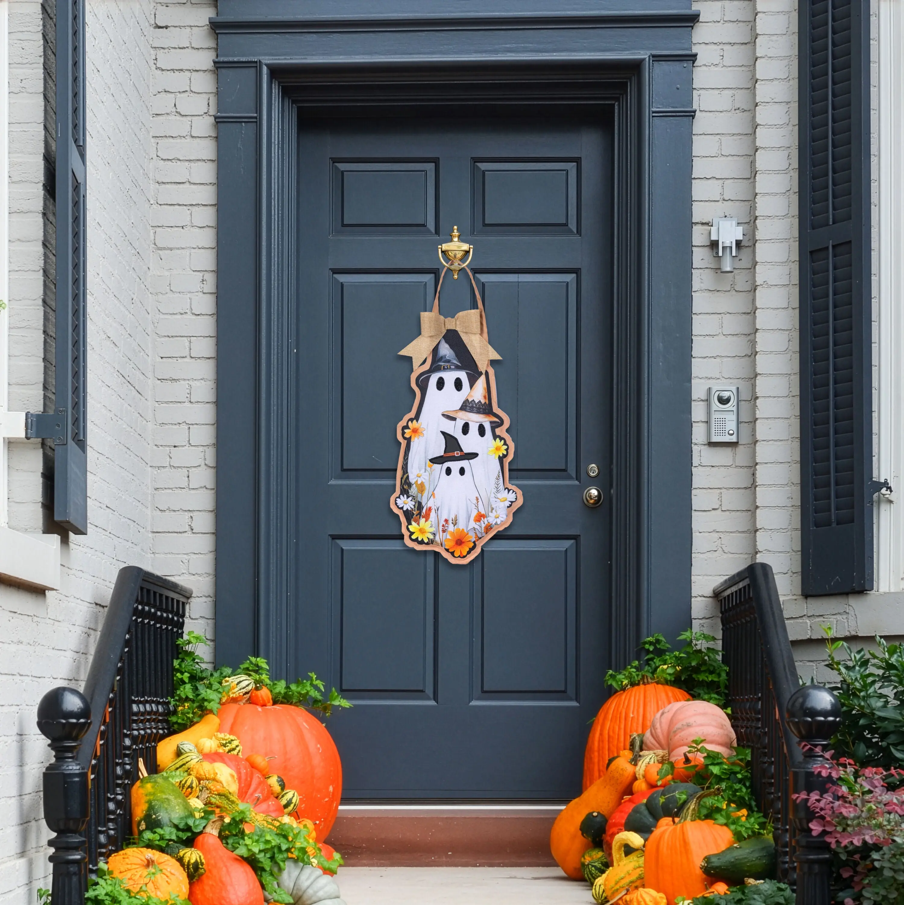 Halloween Ghost Family Shaped Door Décor