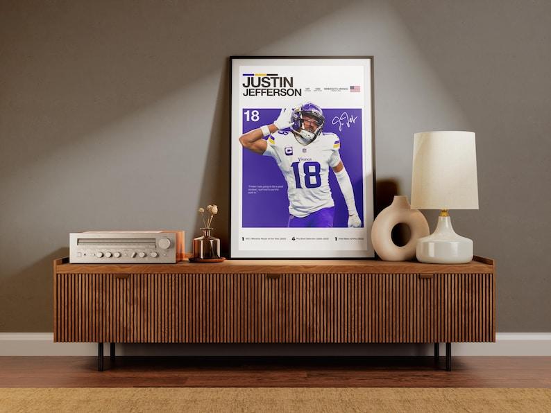 Justin Jefferson Poster, Football Receiver Wall Art, Minnesota Star Print, Sports Decor Gift for Fans (Frame Not Included)