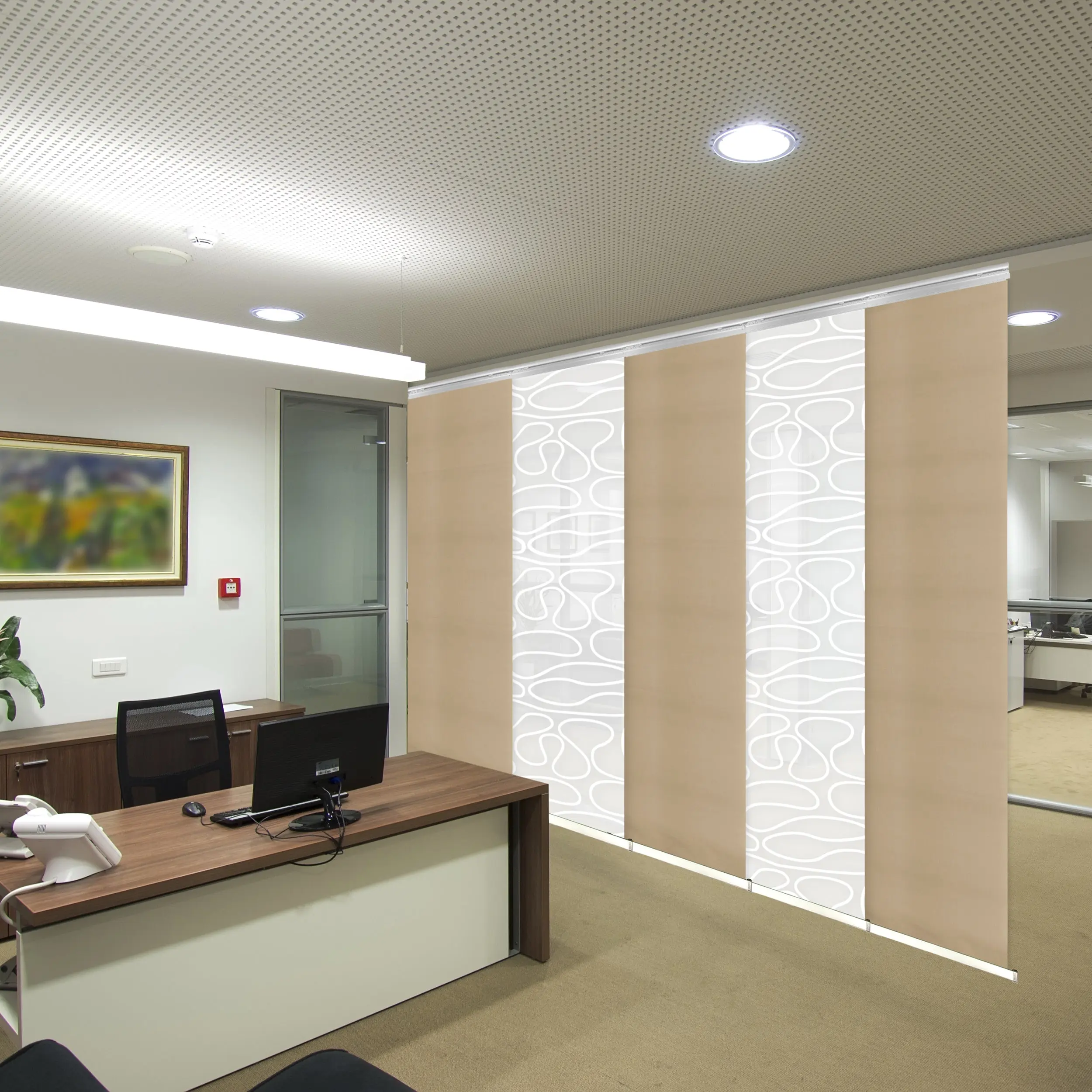 5-Panel Single Rail Panel Track Blind Extendable 58"-110"W x 91.4"H, Panel width 23.5", Whirl White, Dunmore Cream