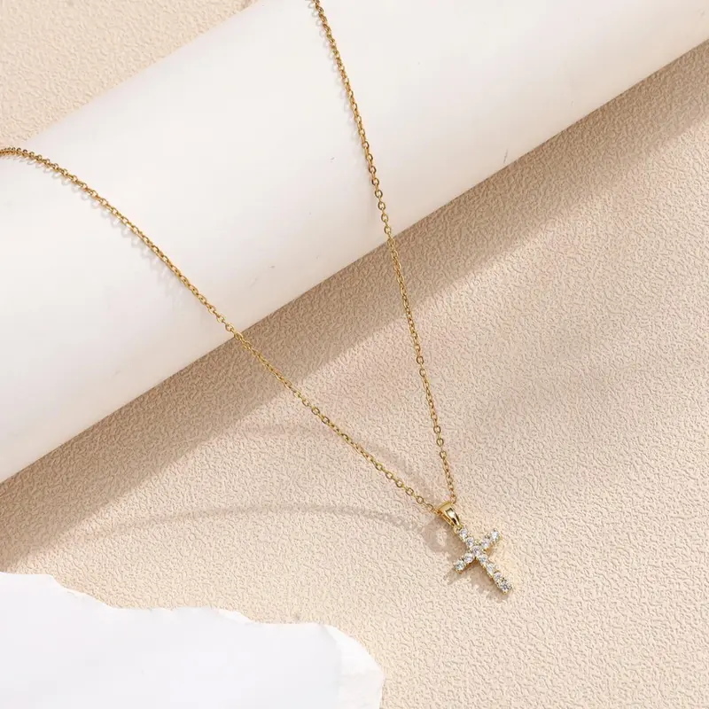 Rhinestone Decor Cross Pendant Necklace for Women & Girls, Fashion Jewelry for Party, Daily Clothing Decor, Trendy All-match & Exquisite Jewelry for Birthday Gift, Rhinestone Decorated Necklace