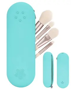 Travel Makeup Brush Holder, Silicone makeup brush bag with Zipper, Portable Makeup Brush Pouch Cosmetic Bag, Large Makeup Brush Travel Case for Daily Work or Gift
