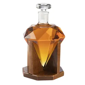 Diamond Whisky Decanter with Mahogany Wooden Base Utensils