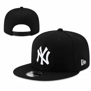 New York Yankees Baseball Cap – Adjustable MLB Snapback Hat, Flat Brim Streetwear Fashion with Embroidered Logo for Men & Women