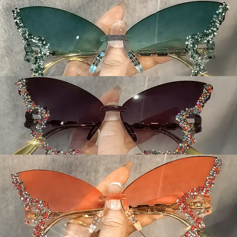 FHSY SHOP Women's Crystal-Encrusted Butterfly-Frame Blinged Sunglasses - UV400 Protection, Sparkly Lenses, 2000s Styling Sunglasses, Decorative Fashion Eyewear for Parties, Weddings, Decorative Glasses, Novelty Sunglasses